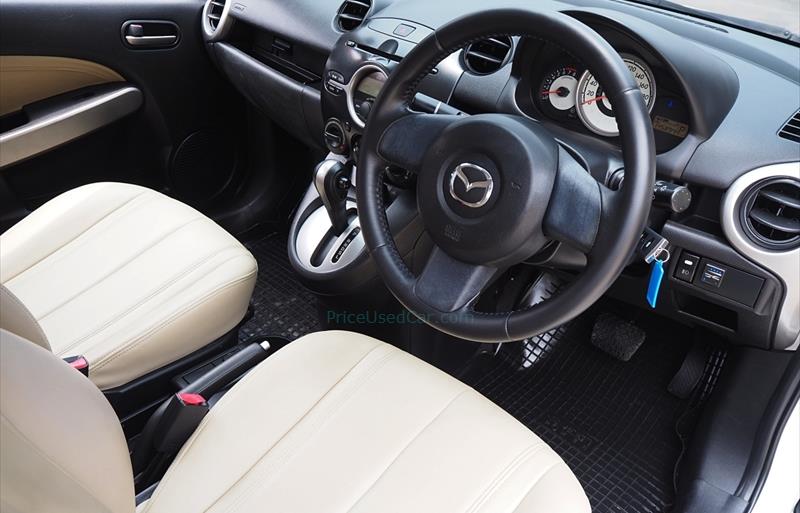 ขายรถเก๋งมือสอง mazda 2 รถปี2011 รหัส 74177 รูปที่7