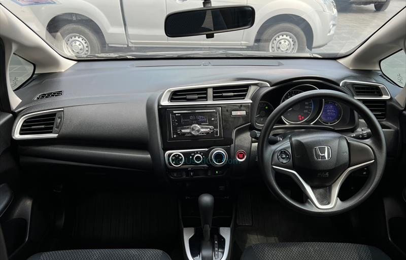 ขายรถเก๋งมือสอง honda jazz รถปี2019 รหัส 74194 รูปที่8