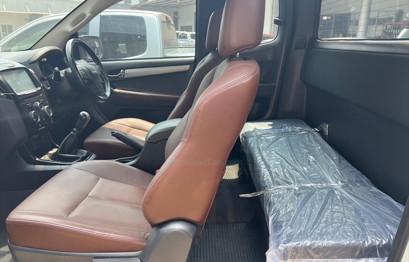 ขายรถกระบะมือสอง isuzu d-max รถปี2019 รหัส 74196 รูปที่10