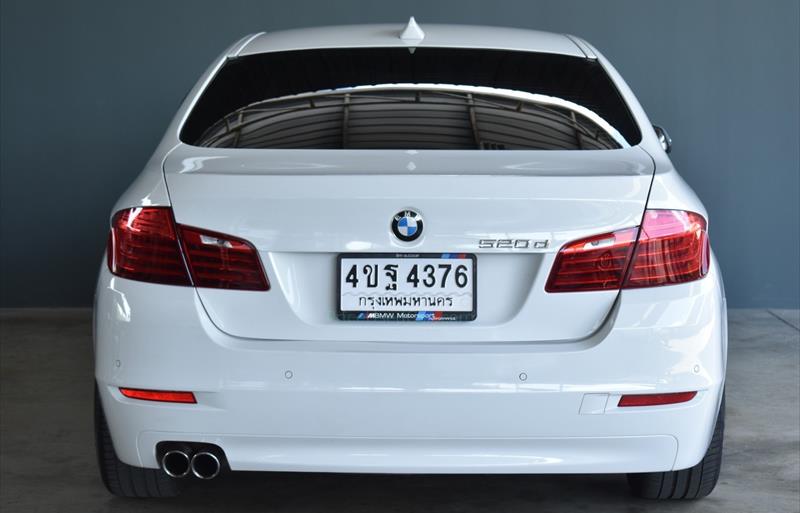 ขายรถเก๋งมือสอง-bmw-บีเอ็มดับบลิว-520d-ห้าสองศูนย์ดี-รถปี2017-รหัส74211-95bb3372.jpg ขายรถเก๋งมือสอง-bmw-บีเอ็มดับบลิว-520d-ห้าสองศูนย์ดี-รถปี2017-รหัส74211-95bb3372.jpg