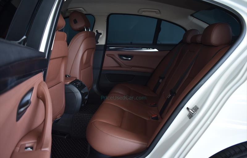 ขายรถเก๋งมือสอง-bmw-บีเอ็มดับบลิว-520d-ห้าสองศูนย์ดี-รถปี2017-รหัส74211-be6f56a7.jpg ขายรถเก๋งมือสอง-bmw-บีเอ็มดับบลิว-520d-ห้าสองศูนย์ดี-รถปี2017-รหัส74211-be6f56a7.jpg