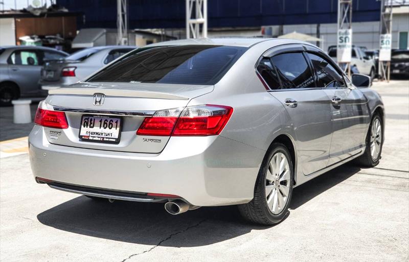 ขายรถเก๋งมือสอง-honda-ฮอนด้า-accord-แอคคอร์ด-รถปี2013-รหัส74213-264ac8af.jpg ขายรถเก๋งมือสอง-honda-ฮอนด้า-accord-แอคคอร์ด-รถปี2013-รหัส74213-264ac8af.jpg