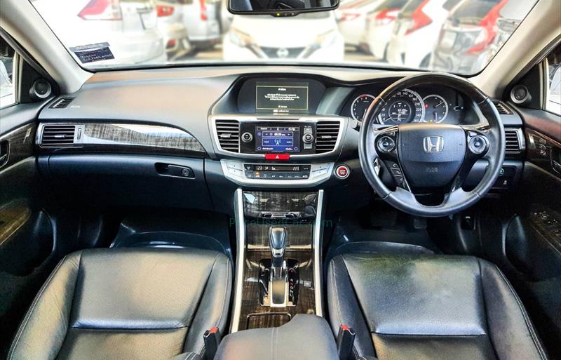 ขายรถเก๋งมือสอง honda accord รถปี2013 รหัส 74213 รูปที่10