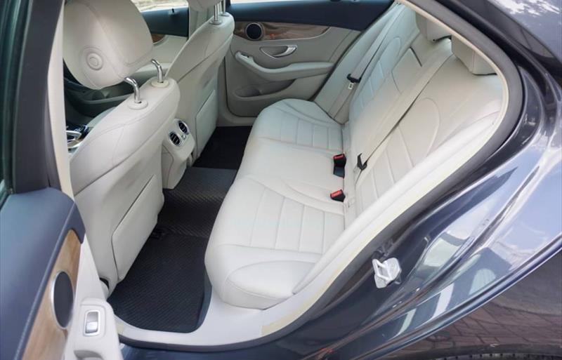 ขายรถเก๋งมือสอง mercedes-benz c180 รถปี2015 รหัส 74220 รูปที่9