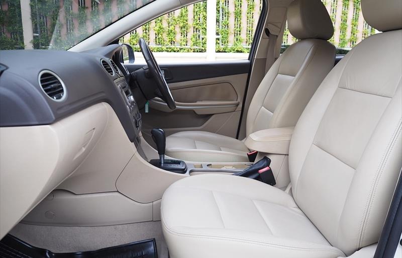 ขายรถเก๋งมือสอง-ford-ฟอร์ด-focus-โฟกัส-รถปี2011-รหัส74266-05bc1f36.jpg ขายรถเก๋งมือสอง-ford-ฟอร์ด-focus-โฟกัส-รถปี2011-รหัส74266-05bc1f36.jpg