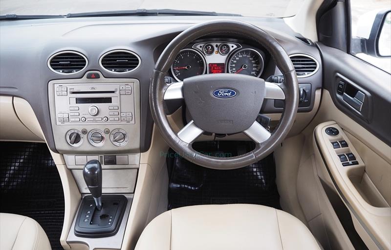 ขายรถเก๋งมือสอง-ford-ฟอร์ด-focus-โฟกัส-รถปี2011-รหัส74266-1a0c7f14.jpg ขายรถเก๋งมือสอง-ford-ฟอร์ด-focus-โฟกัส-รถปี2011-รหัส74266-1a0c7f14.jpg