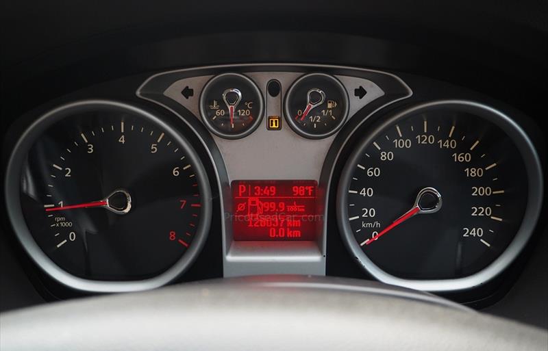 ขายรถเก๋งมือสอง-ford-ฟอร์ด-focus-โฟกัส-รถปี2011-รหัส74266-caf8650a.jpg ขายรถเก๋งมือสอง-ford-ฟอร์ด-focus-โฟกัส-รถปี2011-รหัส74266-caf8650a.jpg