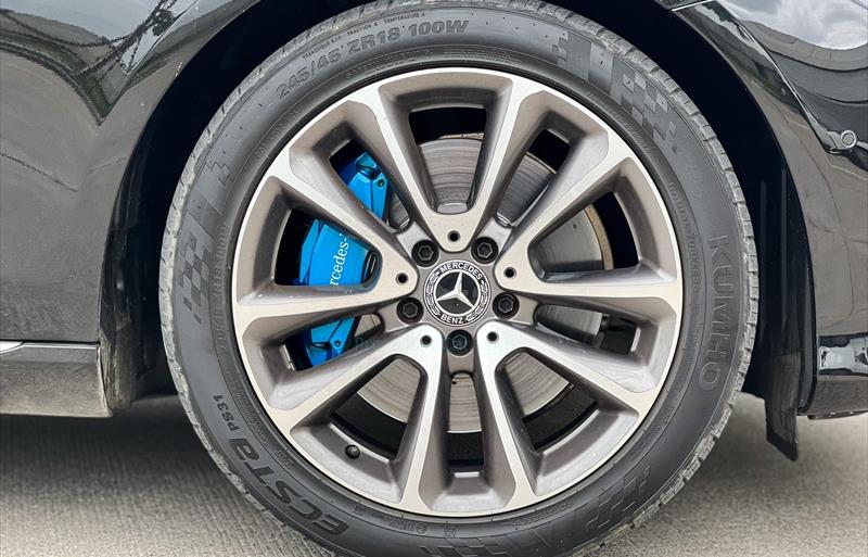 ขายรถเก๋งมือสอง-mercedes-benz-เมอร์เซเดสเบนซ์-e350-รถปี2018-รหัส74279-112ffebc.jpg ขายรถเก๋งมือสอง-mercedes-benz-เมอร์เซเดสเบนซ์-e350-รถปี2018-รหัส74279-112ffebc.jpg