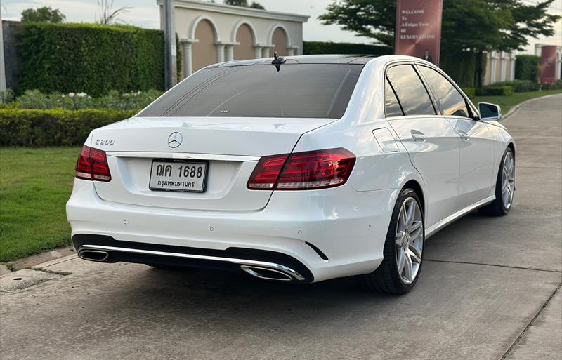 ขายรถเก๋งมือสอง-mercedes-benz-เมอร์เซเดสเบนซ์-e200-cgi-รถปี2014-รหัส74294-50bd55c8.jpg ขายรถเก๋งมือสอง-mercedes-benz-เมอร์เซเดสเบนซ์-e200-cgi-รถปี2014-รหัส74294-50bd55c8.jpg