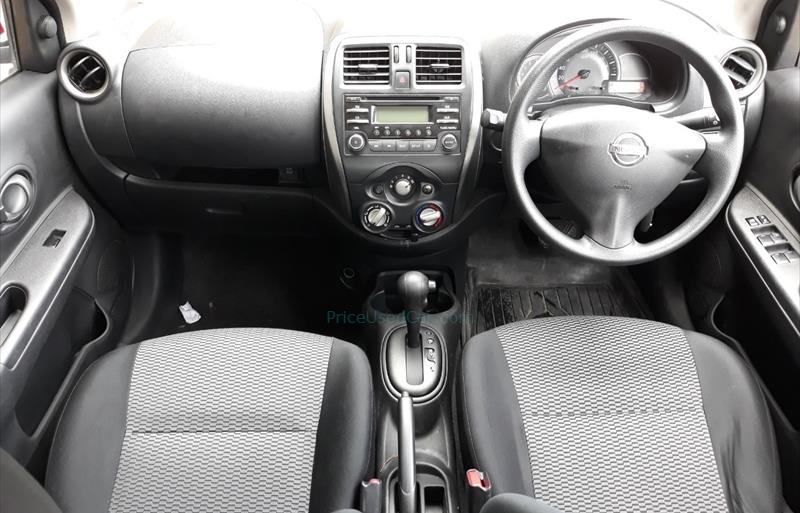 ขายรถเก๋งมือสอง-nissan-นิสสัน-march-มาร์ช-รถปี2019-รหัส74311-7209f322.jpg ขายรถเก๋งมือสอง-nissan-นิสสัน-march-มาร์ช-รถปี2019-รหัส74311-7209f322.jpg