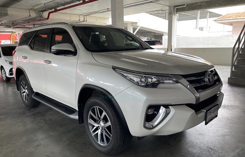 ขายรถอเนกประสงค์มือสอง toyota fortuner รถปี2018 รหัส 74323 รูปที่2