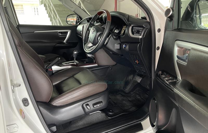 ขายรถ-suv-มือสอง-toyota-โตโยต้า-fortuner-ฟอร์จูนเนอร์-รถปี2018-รหัส74323-e4c38872.jpg ขายรถ-suv-มือสอง-toyota-โตโยต้า-fortuner-ฟอร์จูนเนอร์-รถปี2018-รหัส74323-e4c38872.jpg