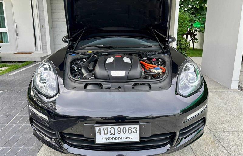 ขายรถเก๋งมือสอง-porsche-ปอร์เช่-panamera-รถปี2015-รหัส74338-cda570f7.jpg ขายรถเก๋งมือสอง-porsche-ปอร์เช่-panamera-รถปี2015-รหัส74338-cda570f7.jpg