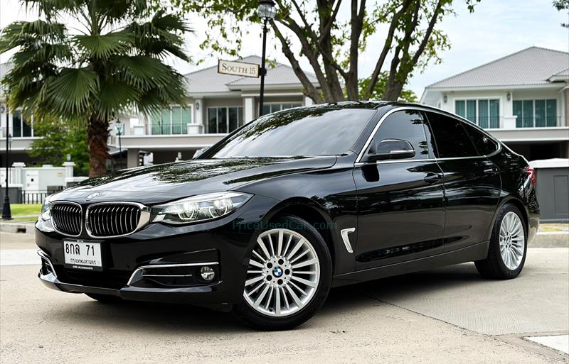 รถเก๋งมือสอง BMW 320d รถปี 2019