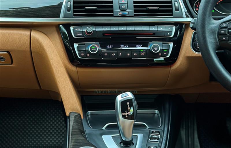 ขายรถเก๋งมือสอง-bmw-บีเอ็มดับบลิว-320d-สามสองศูนย์ดี-รถปี2019-รหัส74339-ed2a4c91.jpg ขายรถเก๋งมือสอง-bmw-บีเอ็มดับบลิว-320d-สามสองศูนย์ดี-รถปี2019-รหัส74339-ed2a4c91.jpg