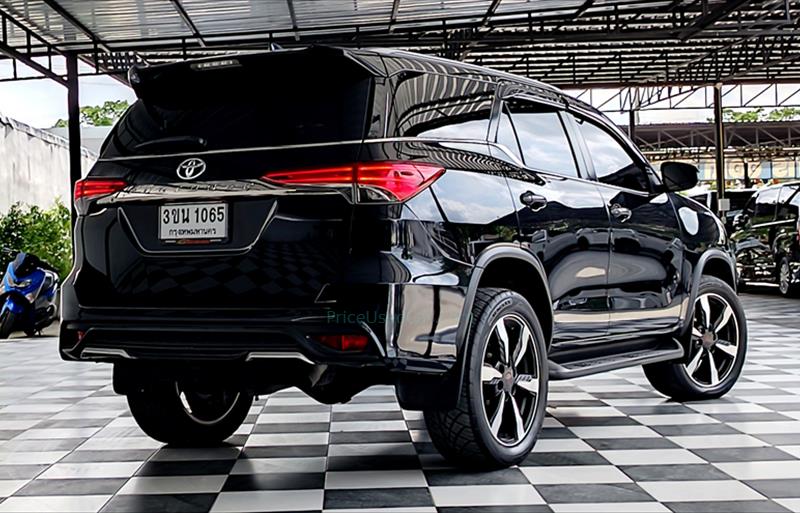 ขายรถอเนกประสงค์มือสอง toyota fortuner รถปี2018 รหัส 74341 รูปที่3 ขายรถอเนกประสงค์มือสอง toyota fortuner รถปี2018 รหัส 74341 รูปที่3