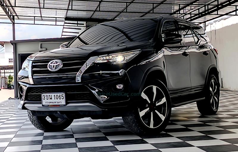 ขายรถอเนกประสงค์มือสอง toyota fortuner รถปี2018 รหัส 74341 รูปที่1 ขายรถอเนกประสงค์มือสอง toyota fortuner รถปี2018 รหัส 74341 รูปที่1