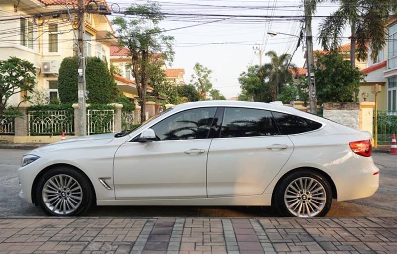 ขายรถเก๋งมือสอง-bmw-บีเอ็มดับบลิว-320d-สามสองศูนย์ดี-รถปี2019-รหัส74361-5a25c74e.jpg ขายรถเก๋งมือสอง-bmw-บีเอ็มดับบลิว-320d-สามสองศูนย์ดี-รถปี2019-รหัส74361-5a25c74e.jpg