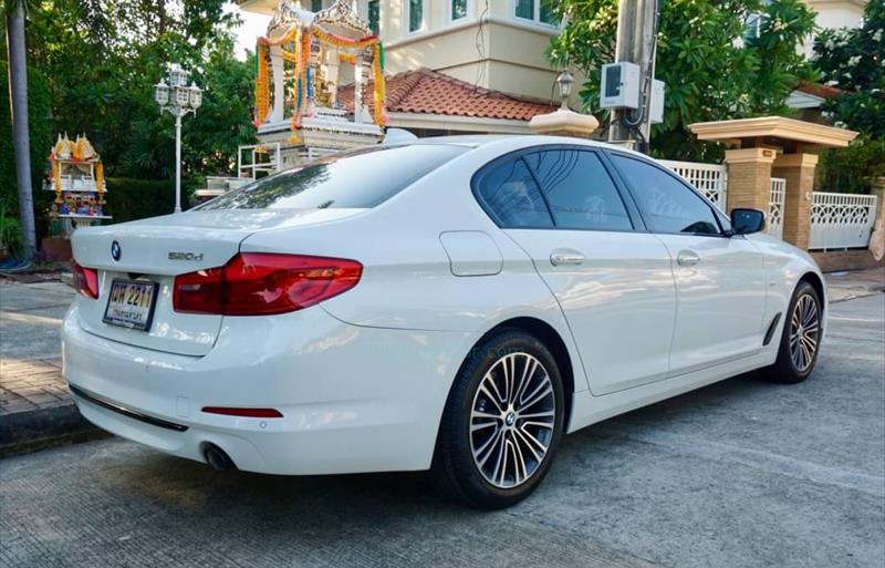 ขายรถเก๋งมือสอง-bmw-บีเอ็มดับบลิว-520d-ห้าสองศูนย์ดี-รถปี2018-รหัส74365-53811e8c.jpg ขายรถเก๋งมือสอง-bmw-บีเอ็มดับบลิว-520d-ห้าสองศูนย์ดี-รถปี2018-รหัส74365-53811e8c.jpg