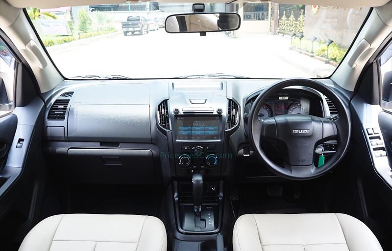 ขายรถ-suv-มือสอง-isuzu-อีซูซุ-mu-x-มิวเอ็กซ์-รถปี2017-รหัส74383-bf817869.jpg ขายรถ-suv-มือสอง-isuzu-อีซูซุ-mu-x-มิวเอ็กซ์-รถปี2017-รหัส74383-bf817869.jpg