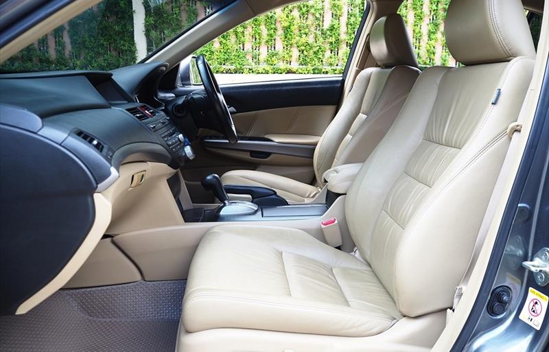 ขายรถเก๋งมือสอง-honda-ฮอนด้า-accord-แอคคอร์ด-รถปี2008-รหัส74389-d622b263.jpg ขายรถเก๋งมือสอง-honda-ฮอนด้า-accord-แอคคอร์ด-รถปี2008-รหัส74389-d622b263.jpg