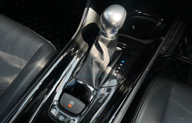 ขายรถเก๋งมือสอง-toyota-โตโยต้า-chr-ซีเอชอาร์-รถปี2019-รหัส74467-3a8aed03.jpg ขายรถเก๋งมือสอง-toyota-โตโยต้า-chr-ซีเอชอาร์-รถปี2019-รหัส74467-3a8aed03.jpg