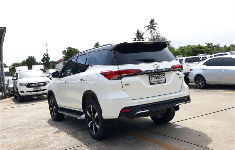 ขายรถ-suv-มือสอง-toyota-โตโยต้า-fortuner-ฟอร์จูนเนอร์-รถปี2019-รหัส74469-ba5c4fcd.jpg ขายรถ-suv-มือสอง-toyota-โตโยต้า-fortuner-ฟอร์จูนเนอร์-รถปี2019-รหัส74469-ba5c4fcd.jpg
