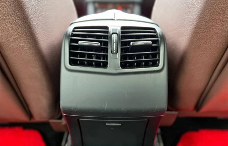 ขายรถเก๋งมือสอง-mercedes-benz-เมอร์เซเดสเบนซ์-e300-อีสามศูนย์ศูนย์-รถปี2013-รหัส74477-03a09e01.jpg ขายรถเก๋งมือสอง-mercedes-benz-เมอร์เซเดสเบนซ์-e300-อีสามศูนย์ศูนย์-รถปี2013-รหัส74477-03a09e01.jpg
