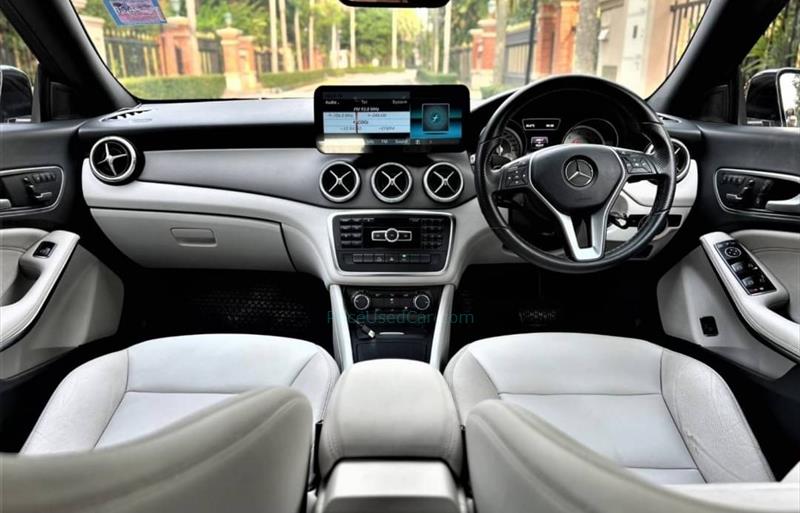 ขายรถเก๋งมือสอง-mercedes-benz-เมอร์เซเดสเบนซ์-cla180-รถปี2015-รหัส74478-ec7ec2af.jpg ขายรถเก๋งมือสอง-mercedes-benz-เมอร์เซเดสเบนซ์-cla180-รถปี2015-รหัส74478-ec7ec2af.jpg