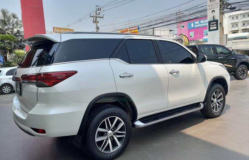 ขายรถอเนกประสงค์มือสอง toyota fortuner รถปี2019 รหัส 74487 รูปที่4