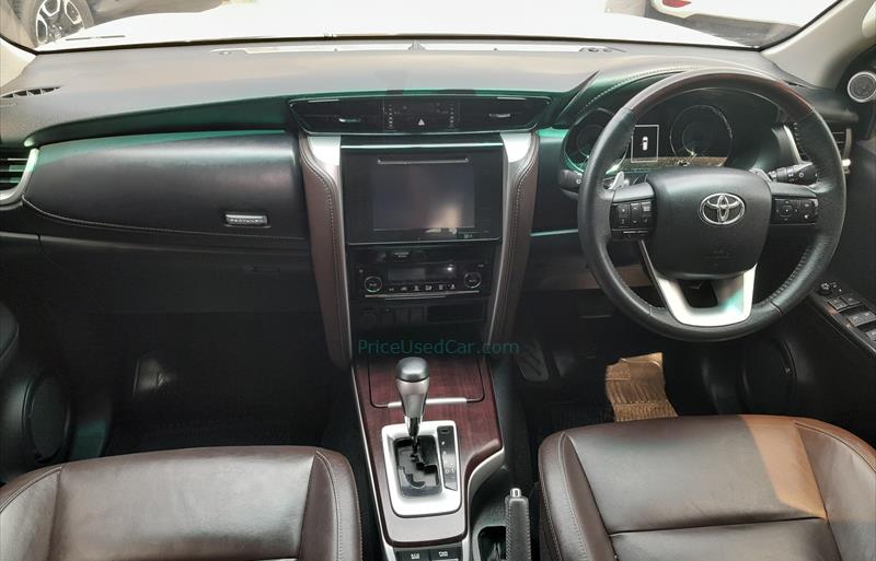 ขายรถ-suv-มือสอง-toyota-โตโยต้า-fortuner-ฟอร์จูนเนอร์-รถปี2019-รหัส74487-e7d3ace1.jpg ขายรถ-suv-มือสอง-toyota-โตโยต้า-fortuner-ฟอร์จูนเนอร์-รถปี2019-รหัส74487-e7d3ace1.jpg