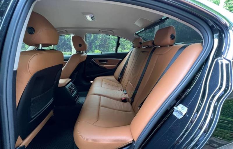 ขายรถเก๋งมือสอง-bmw-บีเอ็มดับบลิว-330e-รถปี2018-รหัส74499-103789b0.jpg ขายรถเก๋งมือสอง-bmw-บีเอ็มดับบลิว-330e-รถปี2018-รหัส74499-103789b0.jpg