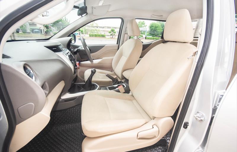 ขายรถกระบะมือสอง nissan np-300-navara รถปี2019 รหัส 74504 รูปที่8 ขายรถกระบะมือสอง nissan np-300-navara รถปี2019 รหัส 74504 รูปที่8