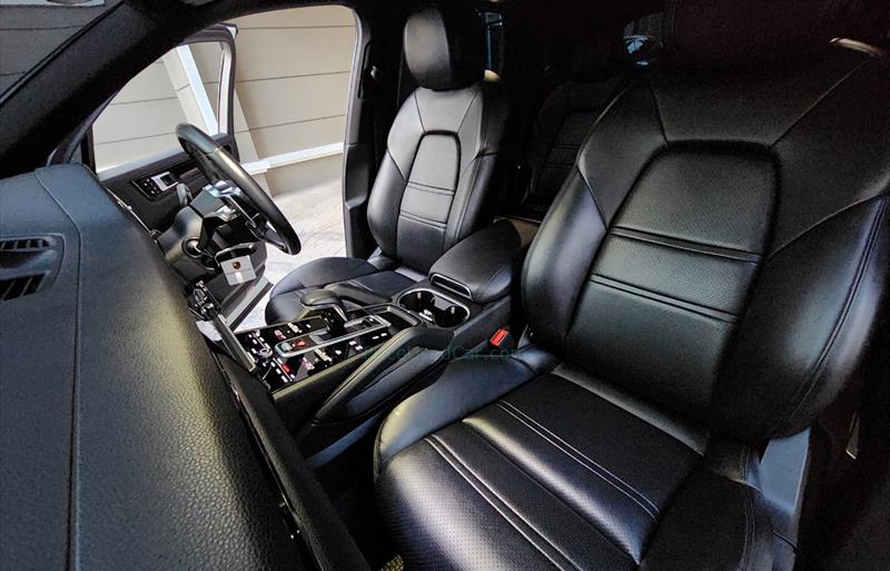 ขายรถ-suv-มือสอง-porsche-ปอร์เช่-cayenne-รถปี2018-รหัส74520-0ccb9bb1.jpg ขายรถ-suv-มือสอง-porsche-ปอร์เช่-cayenne-รถปี2018-รหัส74520-0ccb9bb1.jpg