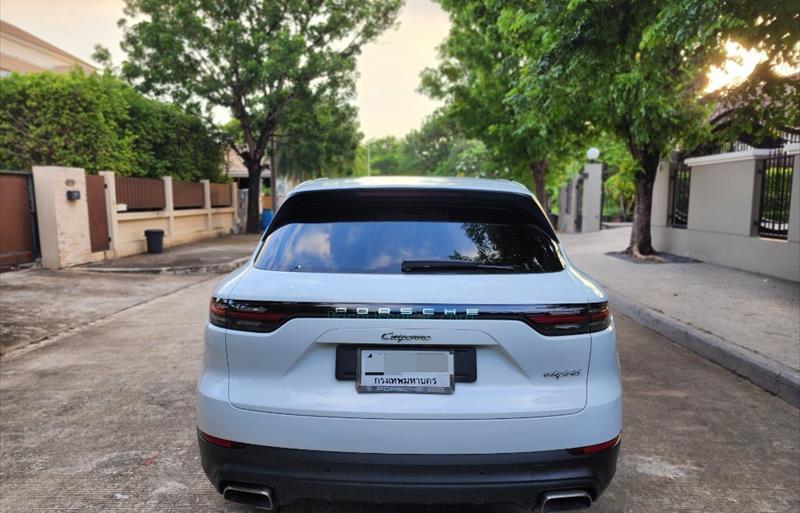 ขายรถ-suv-มือสอง-porsche-ปอร์เช่-cayenne-รถปี2018-รหัส74520-b1467f28.jpg ขายรถ-suv-มือสอง-porsche-ปอร์เช่-cayenne-รถปี2018-รหัส74520-b1467f28.jpg