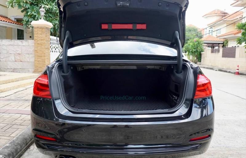 ขายรถเก๋งมือสอง-bmw-บีเอ็มดับบลิว-330e-รถปี2018-รหัส74545-9316b814.jpg ขายรถเก๋งมือสอง-bmw-บีเอ็มดับบลิว-330e-รถปี2018-รหัส74545-9316b814.jpg