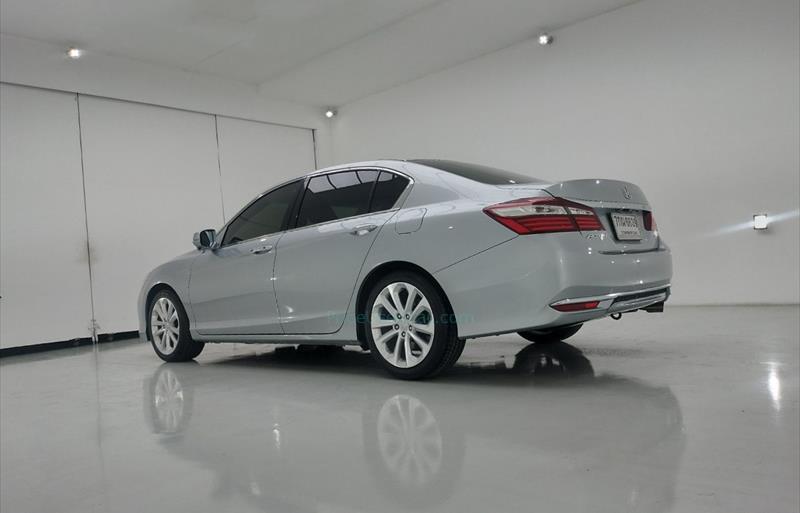 ขายรถเก๋งมือสอง-honda-ฮอนด้า-accord-แอคคอร์ด-รถปี2018-รหัส74563-462a71da.jpg ขายรถเก๋งมือสอง-honda-ฮอนด้า-accord-แอคคอร์ด-รถปี2018-รหัส74563-462a71da.jpg