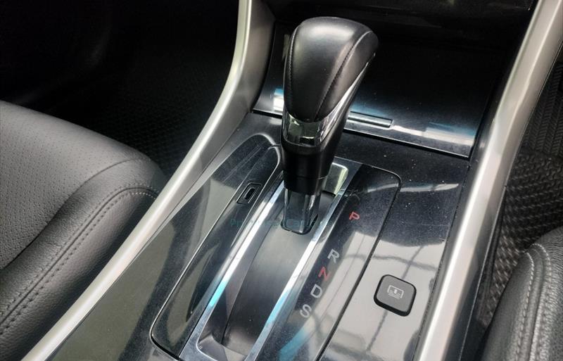 ขายรถเก๋งมือสอง-honda-ฮอนด้า-accord-แอคคอร์ด-รถปี2018-รหัส74563-c2cb8aa2.jpg ขายรถเก๋งมือสอง-honda-ฮอนด้า-accord-แอคคอร์ด-รถปี2018-รหัส74563-c2cb8aa2.jpg
