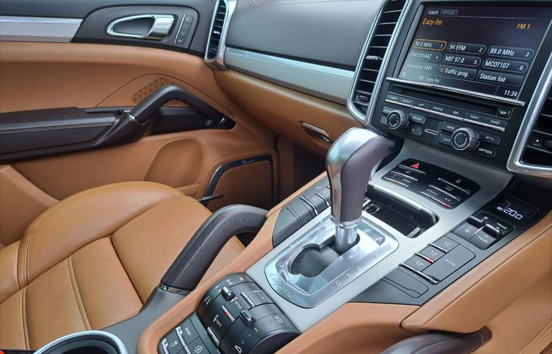 ขายรถ-suv-มือสอง-porsche-ปอร์เช่-cayenne-รถปี2012-รหัส74578-17265c66.jpg ขายรถ-suv-มือสอง-porsche-ปอร์เช่-cayenne-รถปี2012-รหัส74578-17265c66.jpg