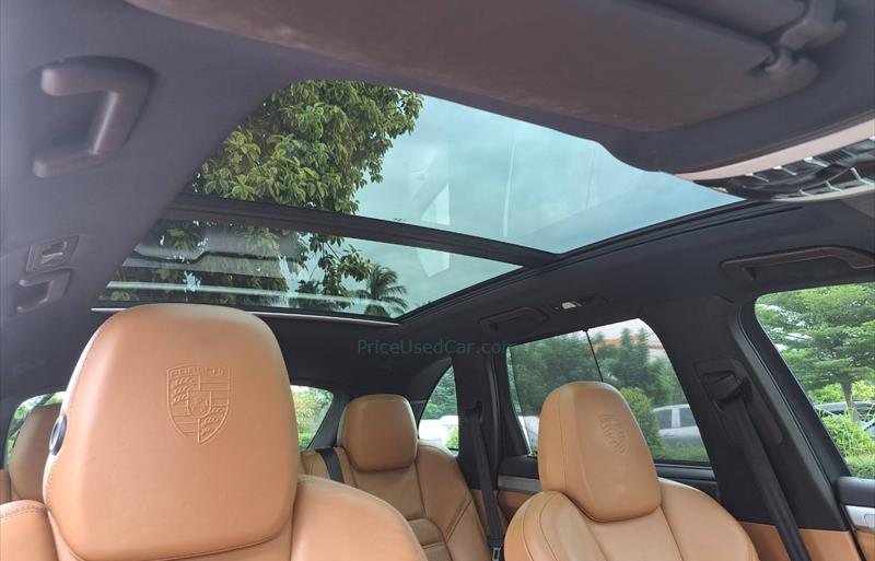 ขายรถ-suv-มือสอง-porsche-ปอร์เช่-cayenne-รถปี2012-รหัส74578-74a1d470.jpg ขายรถ-suv-มือสอง-porsche-ปอร์เช่-cayenne-รถปี2012-รหัส74578-74a1d470.jpg