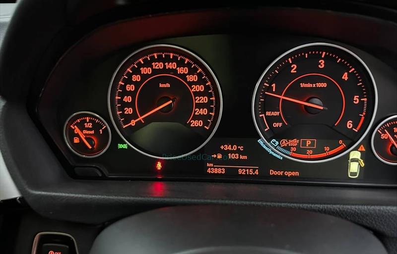 ขายรถเก๋งมือสอง-bmw-บีเอ็มดับบลิว-320d-สามสองศูนย์ดี-รถปี2016-รหัส74580-5b454020.jpg ขายรถเก๋งมือสอง-bmw-บีเอ็มดับบลิว-320d-สามสองศูนย์ดี-รถปี2016-รหัส74580-5b454020.jpg