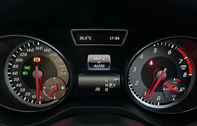 ขายรถ-suv-มือสอง-mercedes-benz-เมอร์เซเดสเบนซ์-gla-200-จีแอลเอ200-รถปี2017-รหัส74584-6ca02433.jpg ขายรถ-suv-มือสอง-mercedes-benz-เมอร์เซเดสเบนซ์-gla-200-จีแอลเอ200-รถปี2017-รหัส74584-6ca02433.jpg