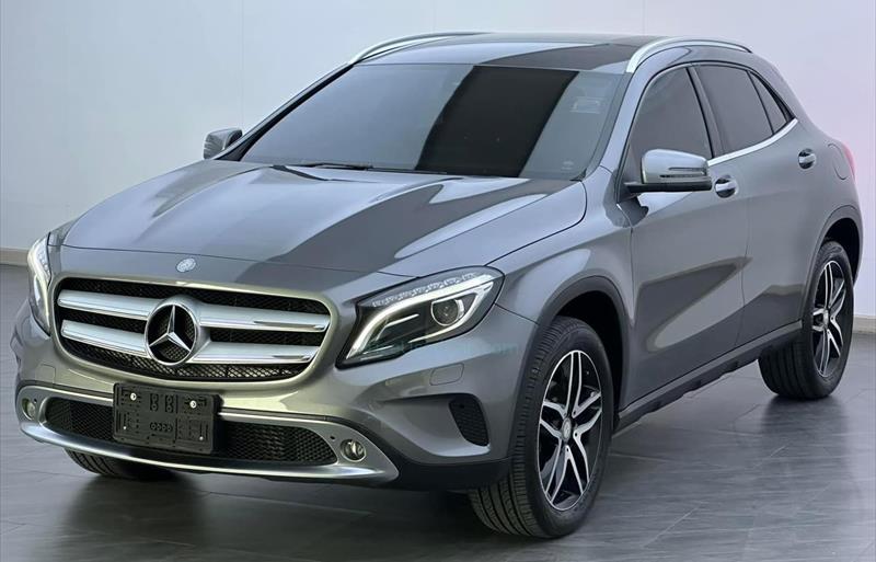 รถอเนกประสงค์มือสอง MERCEDES BENZ GLA 200 รถปี 2017 รถอเนกประสงค์มือสอง MERCEDES BENZ GLA 200 รถปี 2017