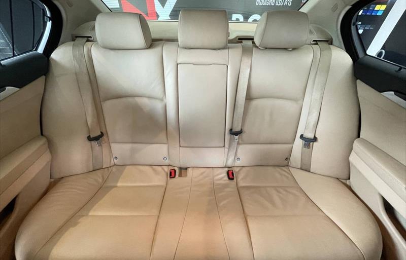 ขายรถเก๋งมือสอง-bmw-บีเอ็มดับบลิว-525d-รถปี2012-รหัส74605-12896b6d.jpg ขายรถเก๋งมือสอง-bmw-บีเอ็มดับบลิว-525d-รถปี2012-รหัส74605-12896b6d.jpg