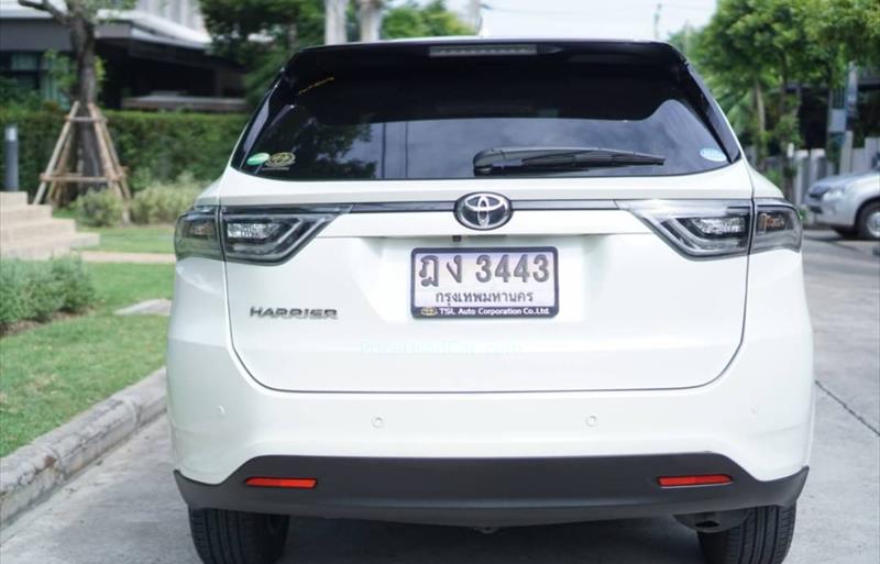 ขายรถอเนกประสงค์มือสอง toyota harrier รถปี2015 รหัส 74606 รูปที่6