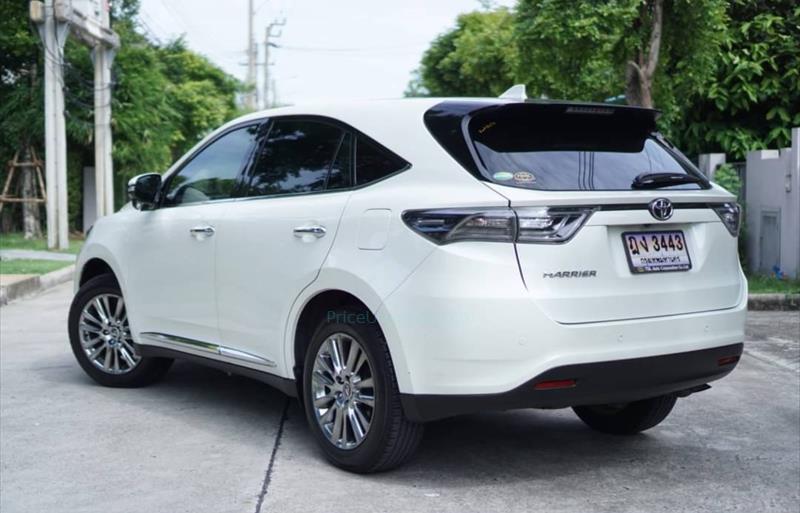 ขายรถอเนกประสงค์มือสอง toyota harrier รถปี2015 รหัส 74606 รูปที่3