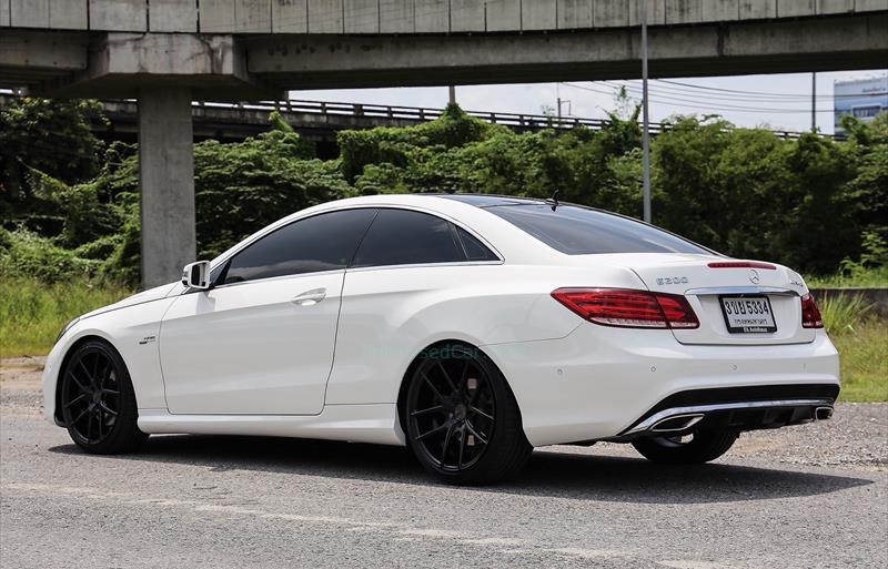 ขายรถเก๋งมือสอง-mercedes-benz-เมอร์เซเดสเบนซ์-e200-อีสองศูนย์ศูนย์-รถปี2014-รหัส74625-159c2b06.jpg ขายรถเก๋งมือสอง-mercedes-benz-เมอร์เซเดสเบนซ์-e200-อีสองศูนย์ศูนย์-รถปี2014-รหัส74625-159c2b06.jpg
