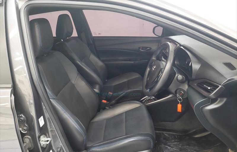 ขายรถเก๋งมือสอง-toyota-โตโยต้า-yaris-ยาริส-รถปี2022-รหัส74629-df449b90.jpg ขายรถเก๋งมือสอง-toyota-โตโยต้า-yaris-ยาริส-รถปี2022-รหัส74629-df449b90.jpg