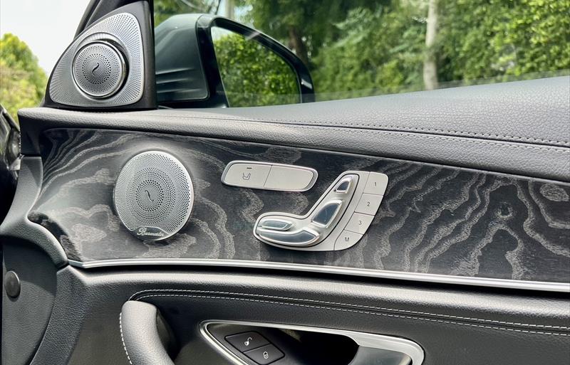 ขายรถเก๋งมือสอง-mercedes-benz-เมอร์เซเดสเบนซ์-e220-รถปี2017-รหัส74642-078dfde1.jpg ขายรถเก๋งมือสอง-mercedes-benz-เมอร์เซเดสเบนซ์-e220-รถปี2017-รหัส74642-078dfde1.jpg