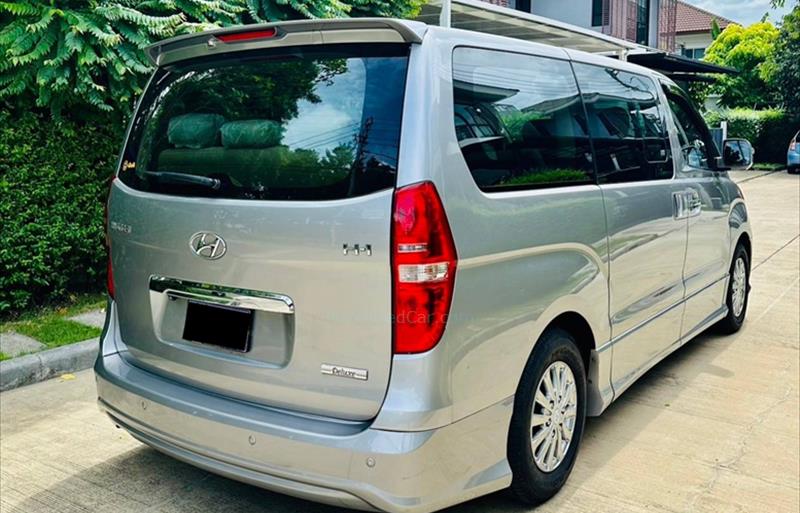 ขายรถตู้มือสอง hyundai h-1 รถปี2017 รหัส 74666 รูปที่4